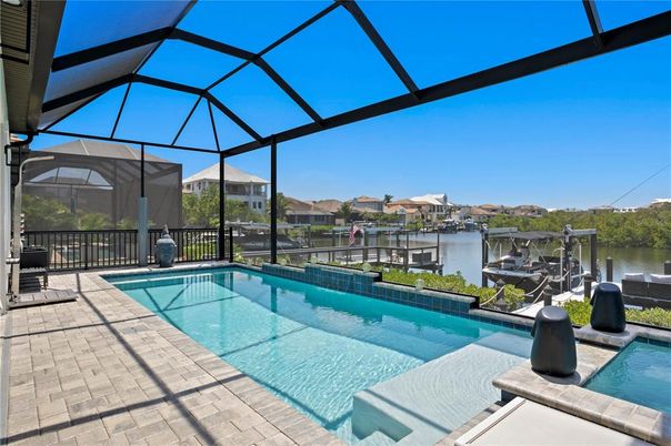 Glass Ceilings, Interior, Pool, Sun Room, Water