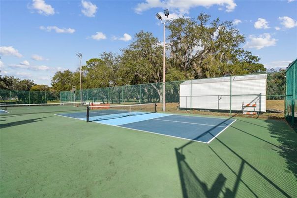 Exterior, Tennis Courts