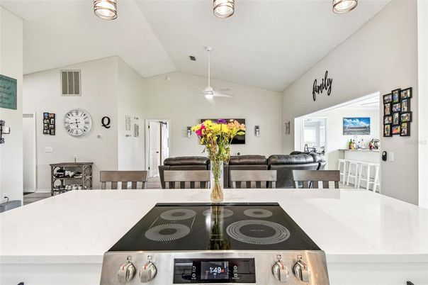 Interior, Kitchen, Recessed Lighting