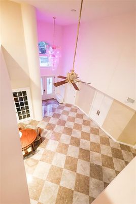 Chandelier, Interior