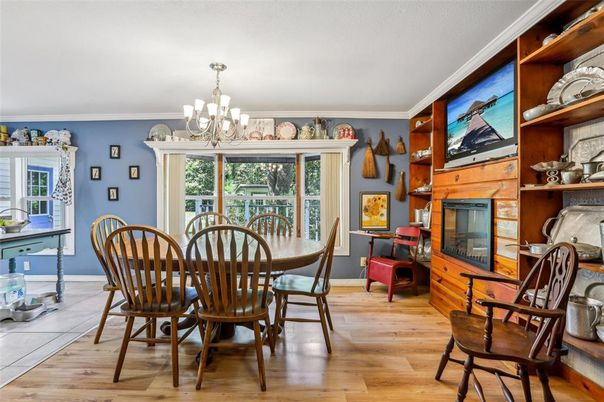 Chandelier, Dining room, Interior, Wood Texture Flooring
