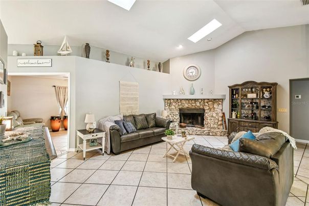 Fireplace, Interior, Living room, Recessed Lighting
