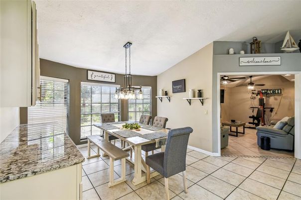 Dining room, Interior, Pendant Lights