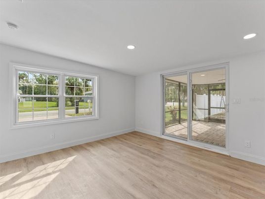 Empty room, Interior, Recessed Lighting, Wood Texture Flooring