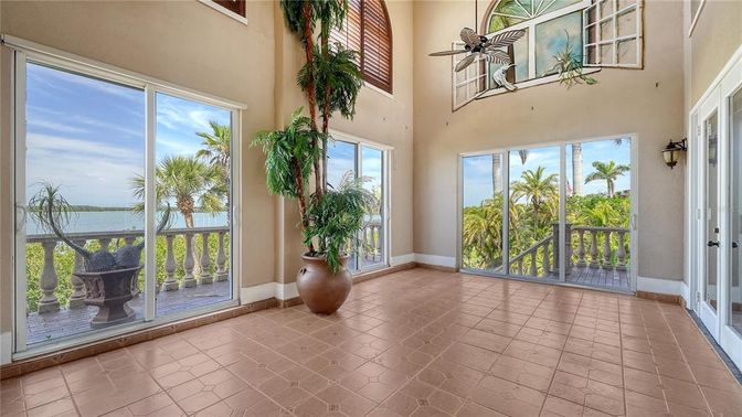 Interior, Sun Room