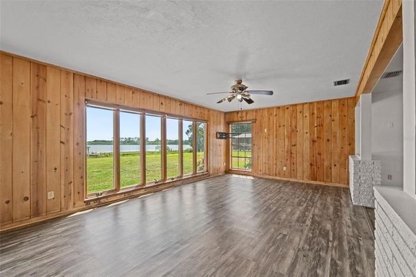 Empty room, Interior, Wood Texture Flooring, Wooden Walls