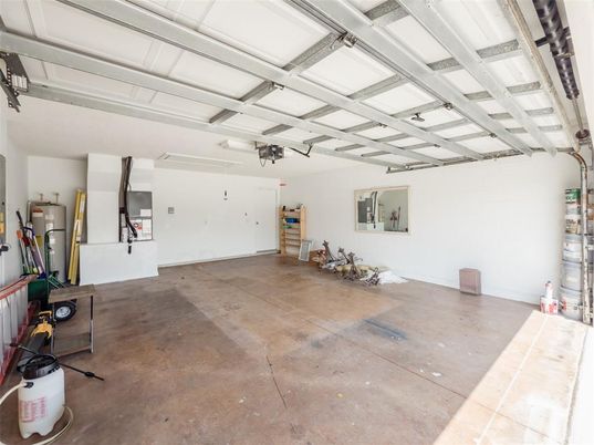 Garage, Interior