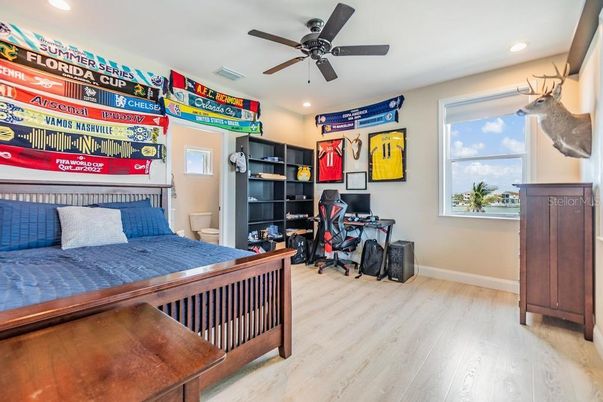Bedroom, Home Office, Interior, Recessed Lighting, Wood Texture Flooring