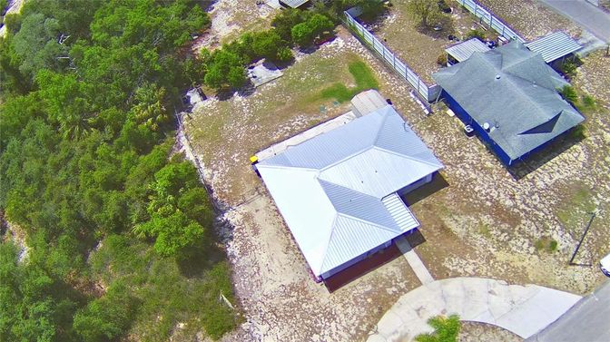 Exterior, Drone
