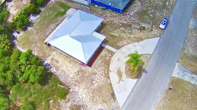Exterior, Drone