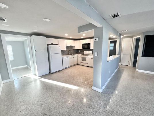 Interior, Kitchen, Recessed Lighting