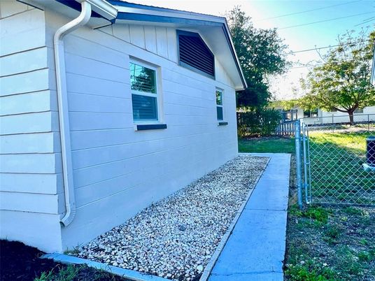 Backyard, Exterior