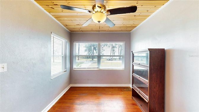 Empty room, Interior, Wooden Ceilings, Wood Texture Flooring