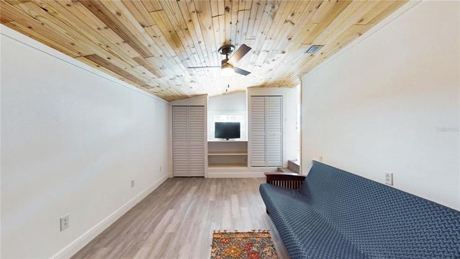 Empty room, Interior, Wooden Ceilings, Wood Texture Flooring