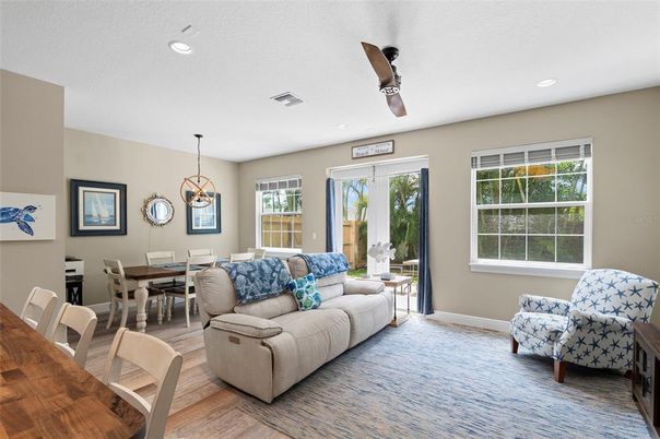 Dining room, Interior, Living room, Pendant Lights, Recessed Lighting, Wood Texture Flooring