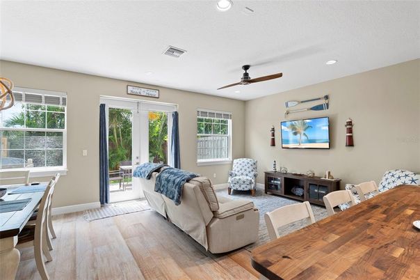 Dining room, Interior, Living room, Recessed Lighting, Wood Texture Flooring