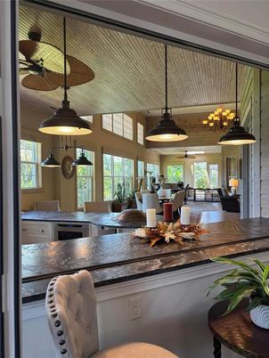 Dining room, Interior, Pendant Lights