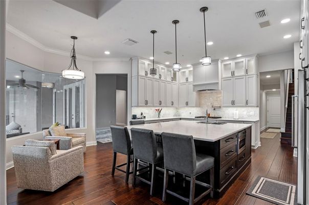 Interior, Kitchen, Pendant Lights, Recessed Lighting, Wood Texture Flooring