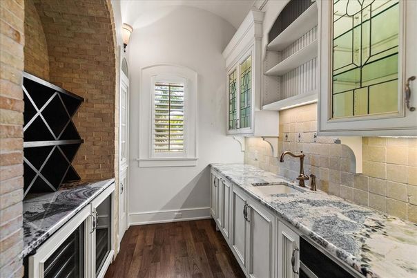 Interior, Kitchen, Stone Walls, Wood Texture Flooring