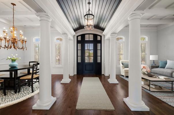 Chandelier, Dining room, Interior, Pendant Lights, Wood Texture Flooring