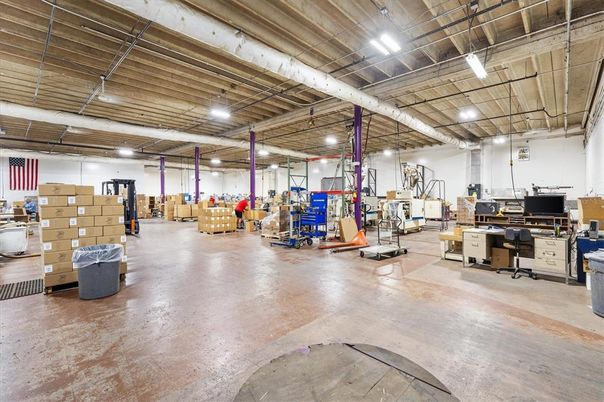 Fitness Equipment, Interior, Recessed Lighting