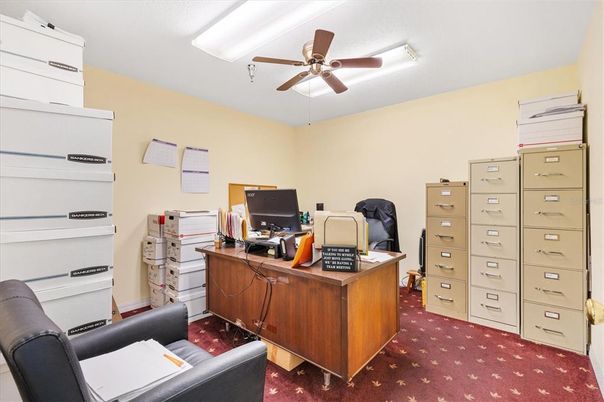 Home Office, Interior