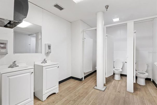 Bathroom, Interior, Wood Texture Flooring