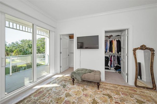 Interior, Walk-in Closets