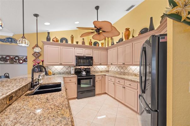 Interior, Kitchen, Pendant Lights, Recessed Lighting