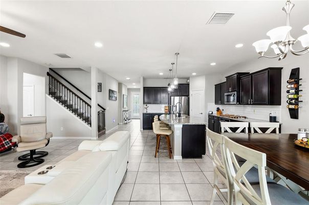 Dining room, Interior, Kitchen, Pendant Lights, Recessed Lighting, Stainless Steel Appliances