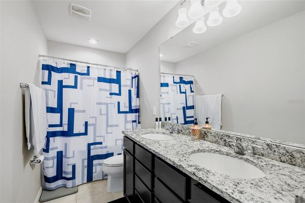 Bathroom, Dual Sink Vanities, Interior, Recessed Lighting
