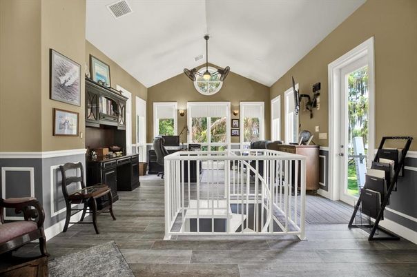 Interior, Pendant Lights, Wood Texture Flooring