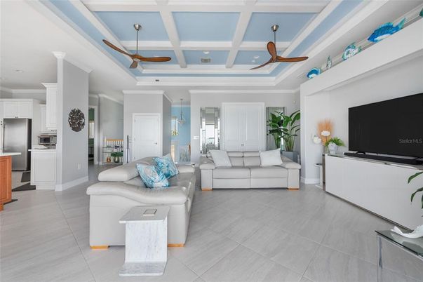 Interior, Kitchen, Living room, Recessed Lighting, Stainless Steel Appliances