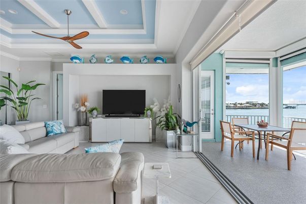 Dining room, Interior, Living room, Water