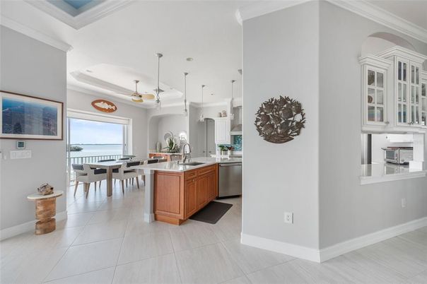 Dining room, Interior, Kitchen, Pendant Lights
