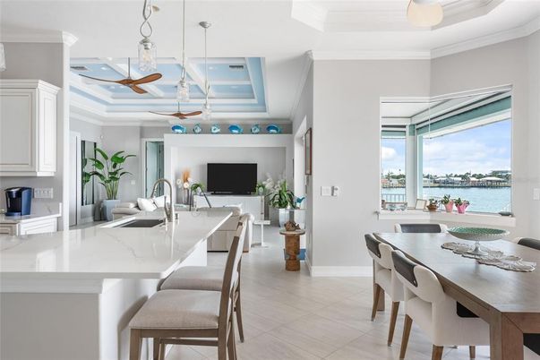 Dining room, Interior, Kitchen, Pendant Lights, Water