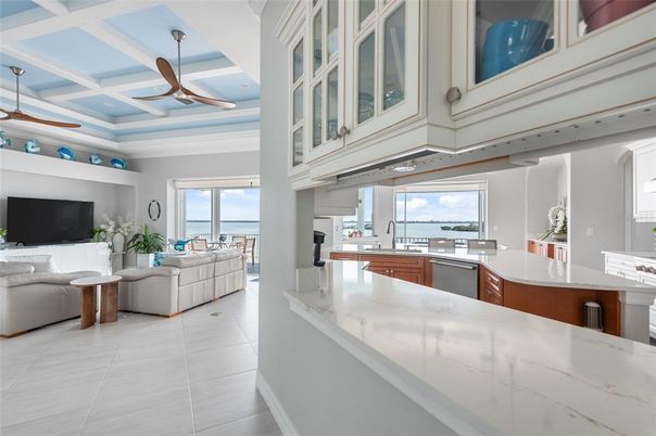 Interior, Kitchen, Living room