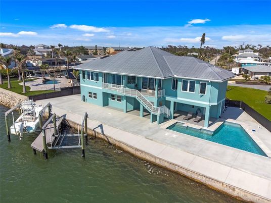 Exterior, Lake, Pool