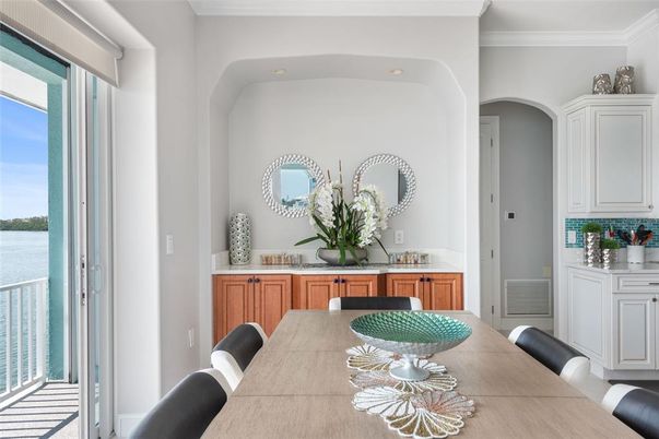 Dining room, Interior, Recessed Lighting, Water