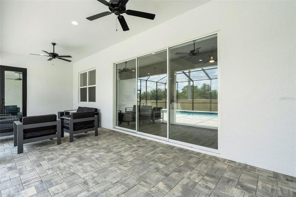 Interior, Recessed Lighting, Sun Room