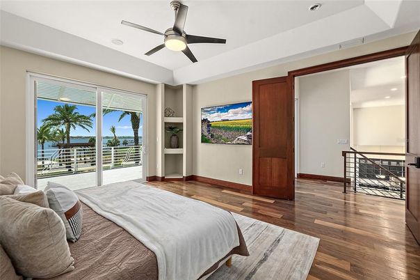 Bedroom, Interior, Recessed Lighting, Water, Wood Texture Flooring