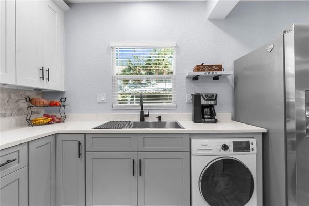 Interior, Kitchen, Washer