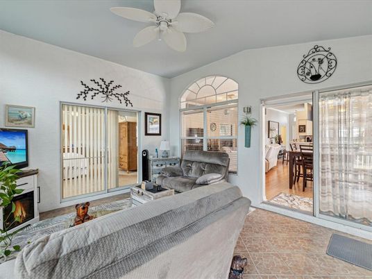 Fireplace, Interior, Living room