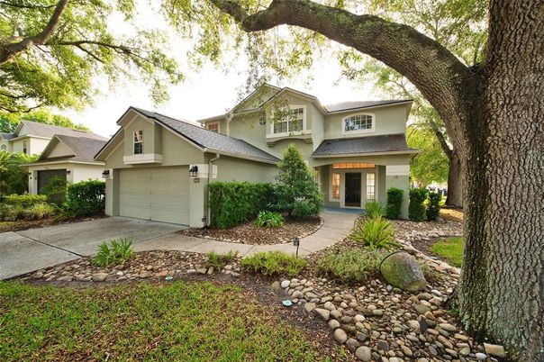 Attached, Exterior, Facade, Mediterranean