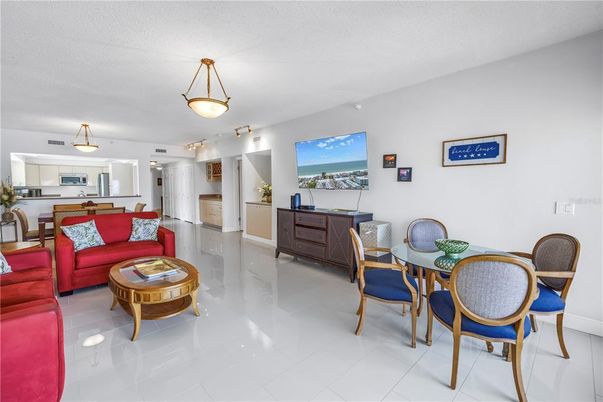 Dining room, Interior, Kitchen, Living room