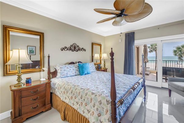 Bedroom, Interior, Water