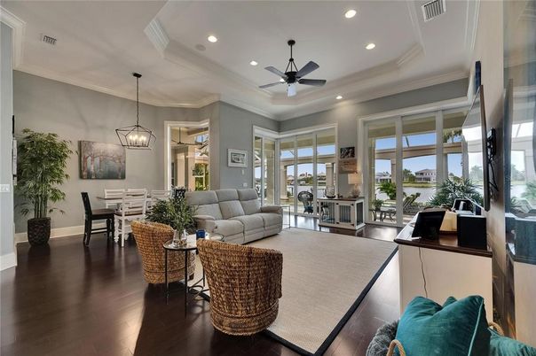 Dining room, Interior, Living room, Pendant Lights, Recessed Lighting, Wood Texture Flooring