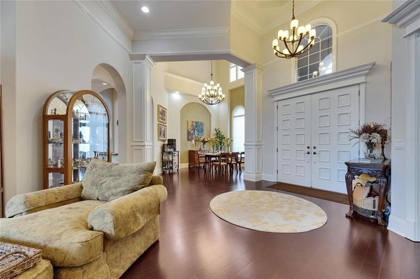 Chandelier, Dining room, Interior, Living room, Recessed Lighting, Wood Texture Flooring
