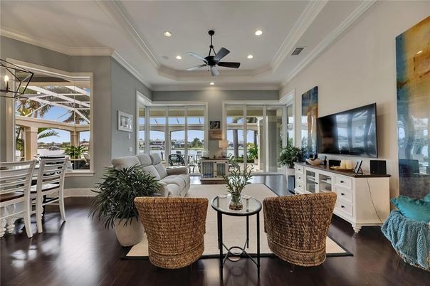 Dining room, Interior, Living room, Recessed Lighting, Wood Texture Flooring