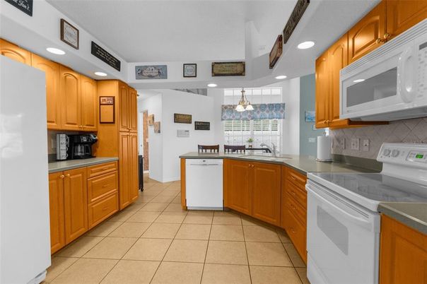 Interior, Kitchen, Pendant Lights, Recessed Lighting